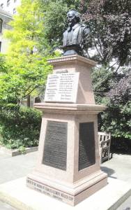Memorial to John Heminge and Henry Condell. Sculptor: Charles John Allen. Designer: Charles Clement Walker.